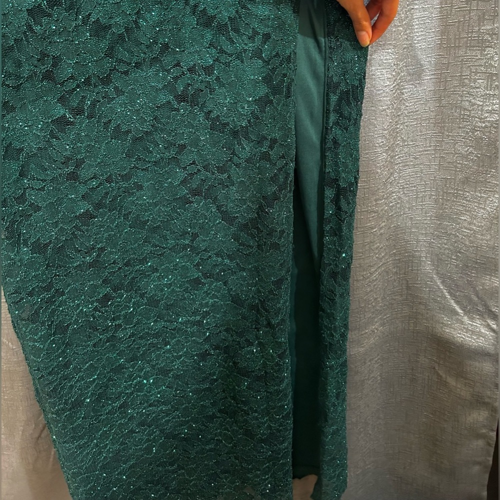 Windsor Adelaide Formal Glitter Lace Slit Long Dress.Size XL Color:Hunter Green - Picture 4 of 6